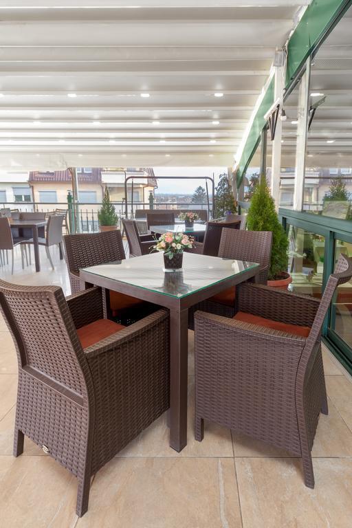 Green Center Gili Gostivar Exterior foto